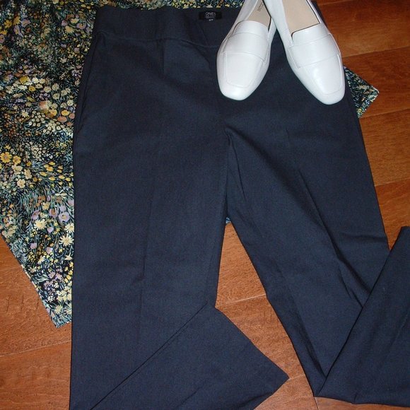 Jones of New York Size 12 Navy Pull-on Pants (NWT) - Picture 1 of 10